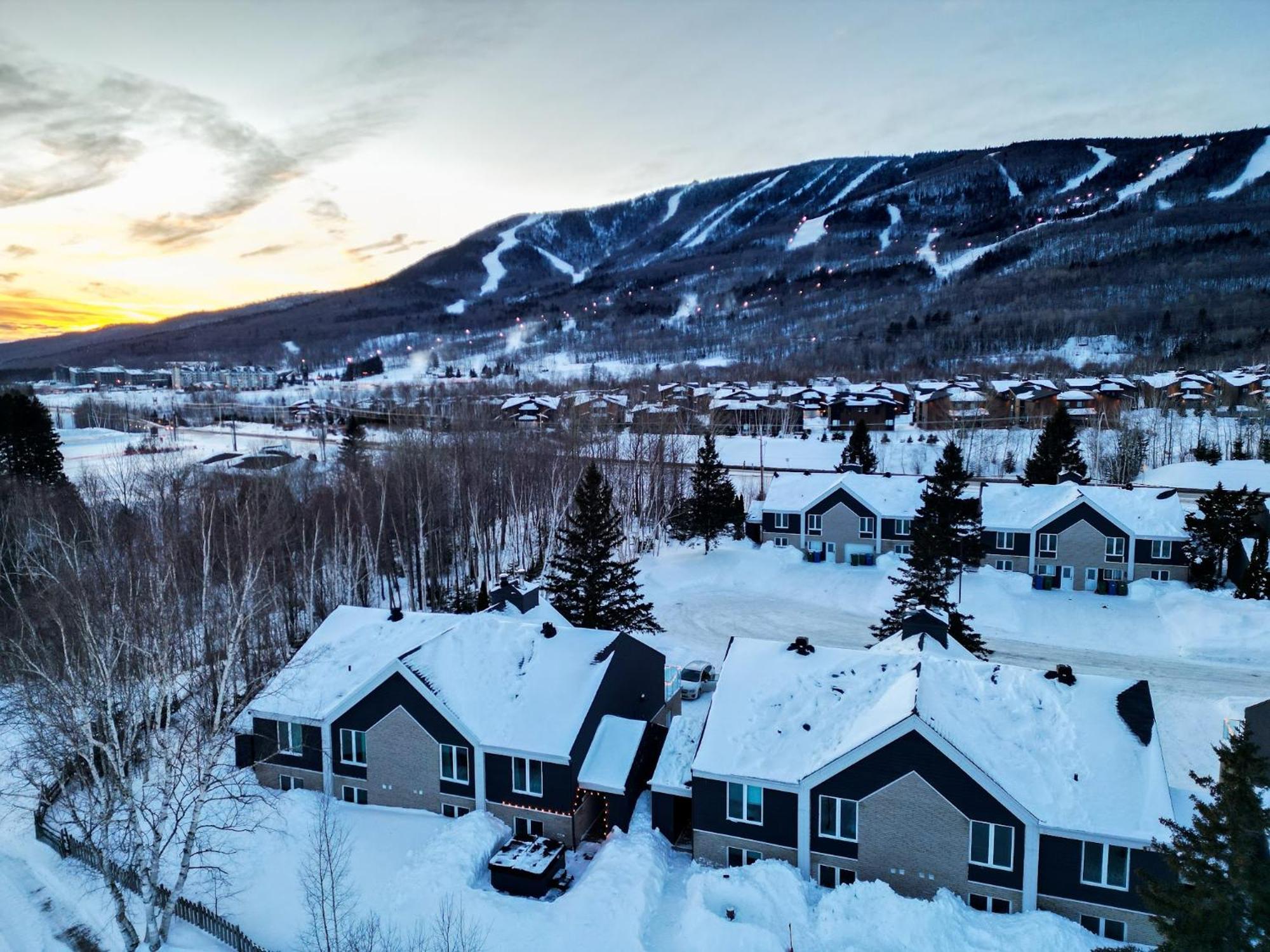 Chalets Montmorency Mont-Sainte-Anne Bagian luar foto