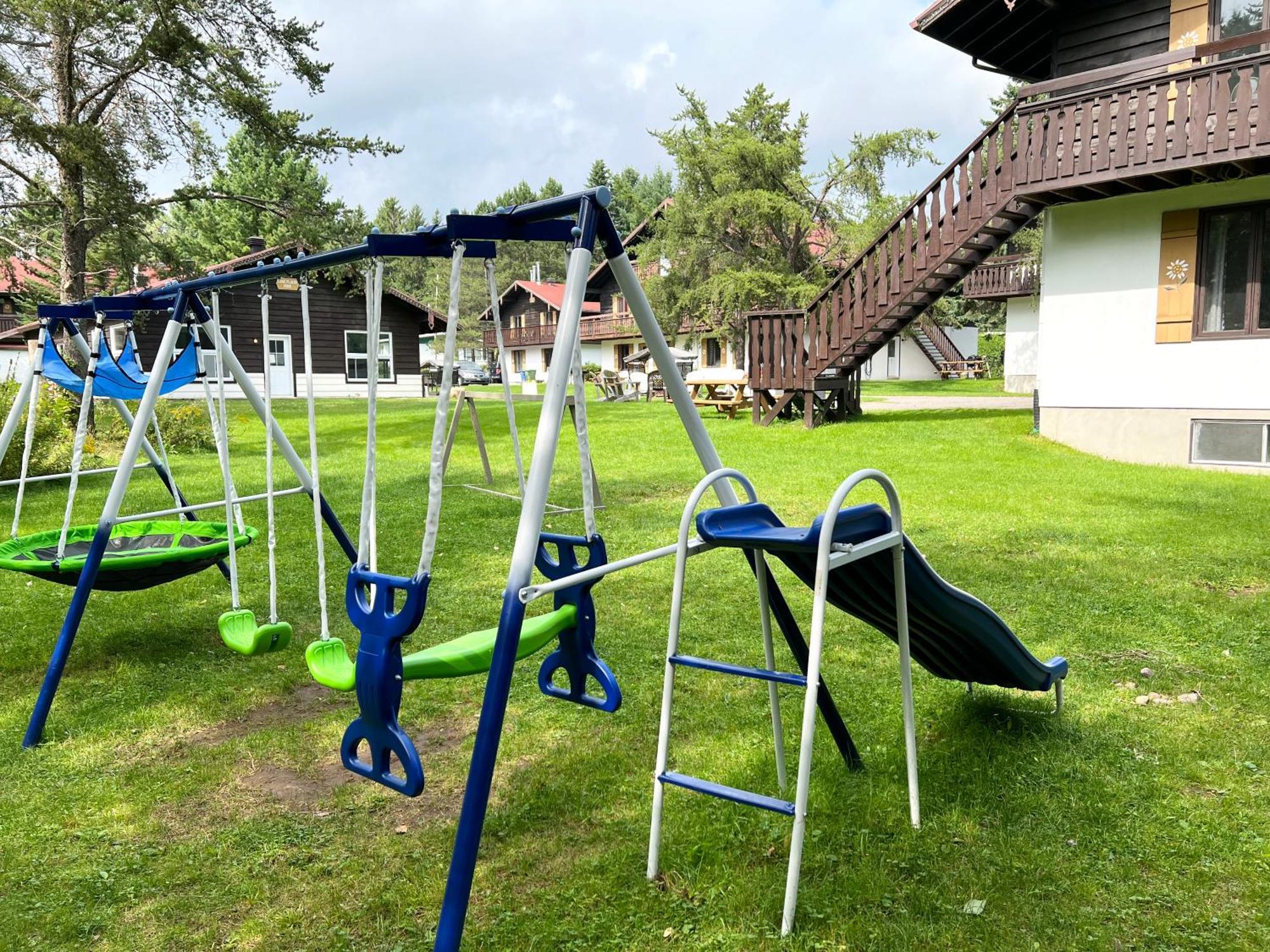 Chalets Montmorency Mont-Sainte-Anne Bagian luar foto